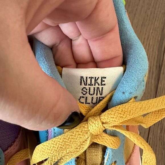 Nike Air Force 1 Low '07 LV8 - Picture 4 of 9